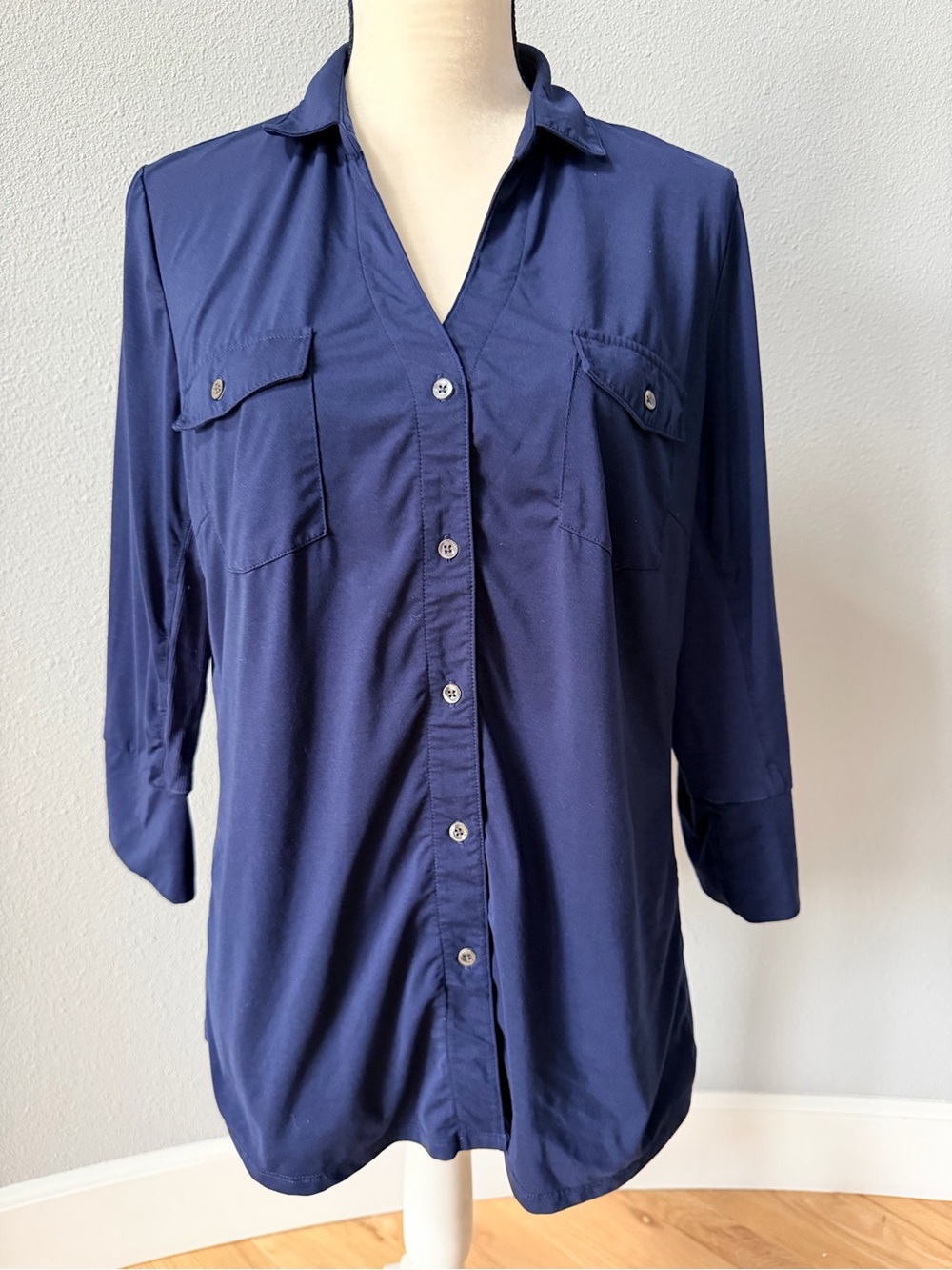 J.McLaughlin Margaux Navy Jersey Knit Button Down Shirt XL Flap Pocket